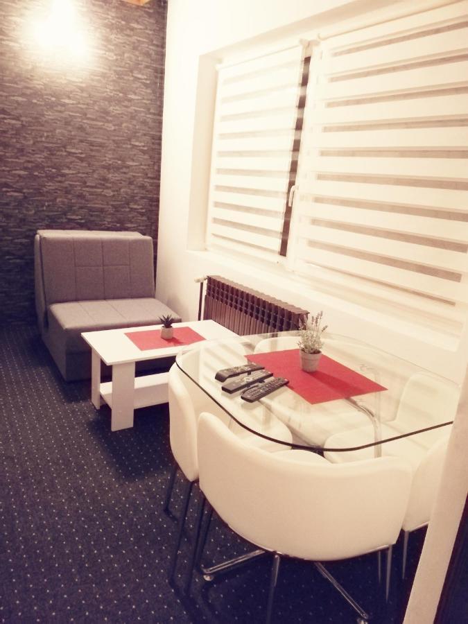 House Of Wine Hotel Kutjevo Екстериор снимка