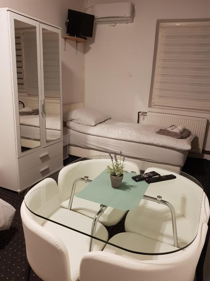 House Of Wine Hotel Kutjevo Екстериор снимка