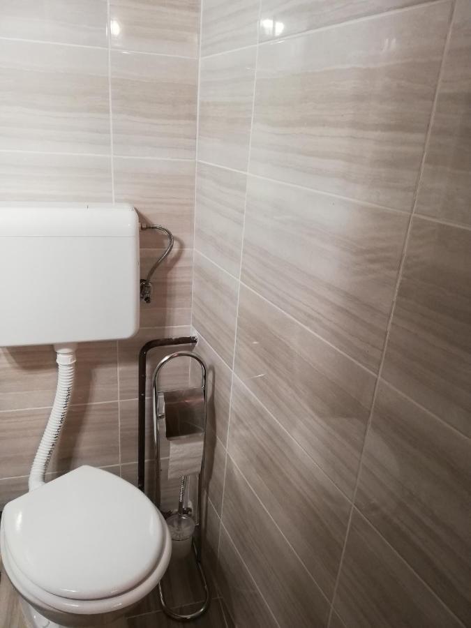 House Of Wine Hotel Kutjevo Екстериор снимка